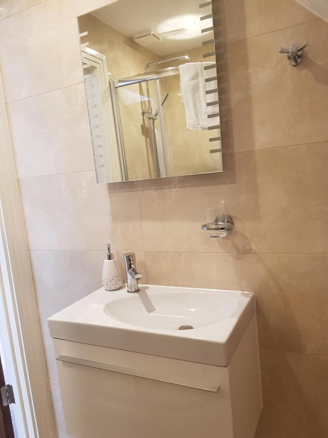 Apartmán Charlton Court Radstock Exteriér fotografie
